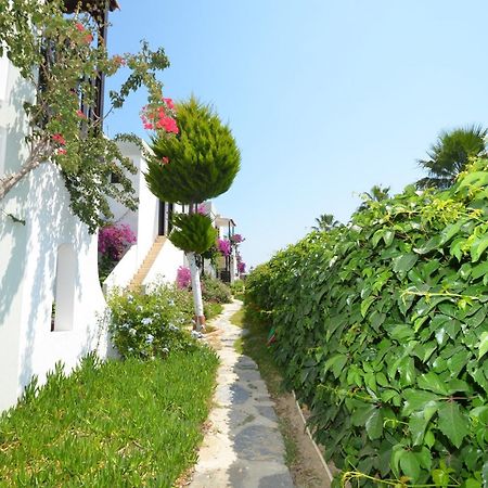 Salinas Beach Hotel Bodrum-Boutique Concept Gumbet Exterior photo