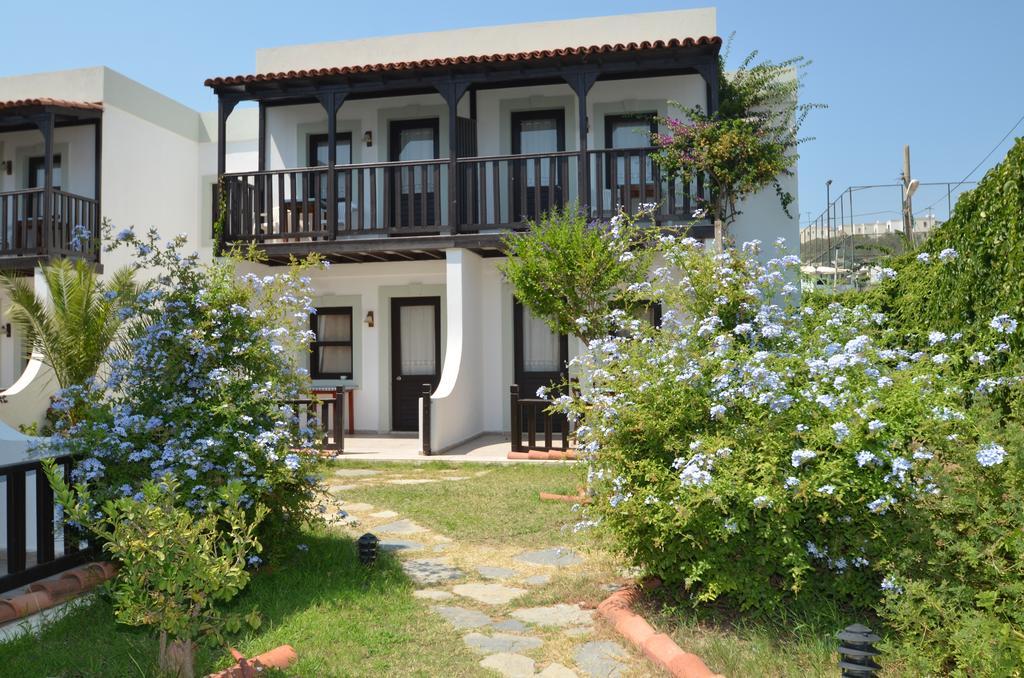 Salinas Beach Hotel Bodrum-Boutique Concept Gumbet Exterior photo