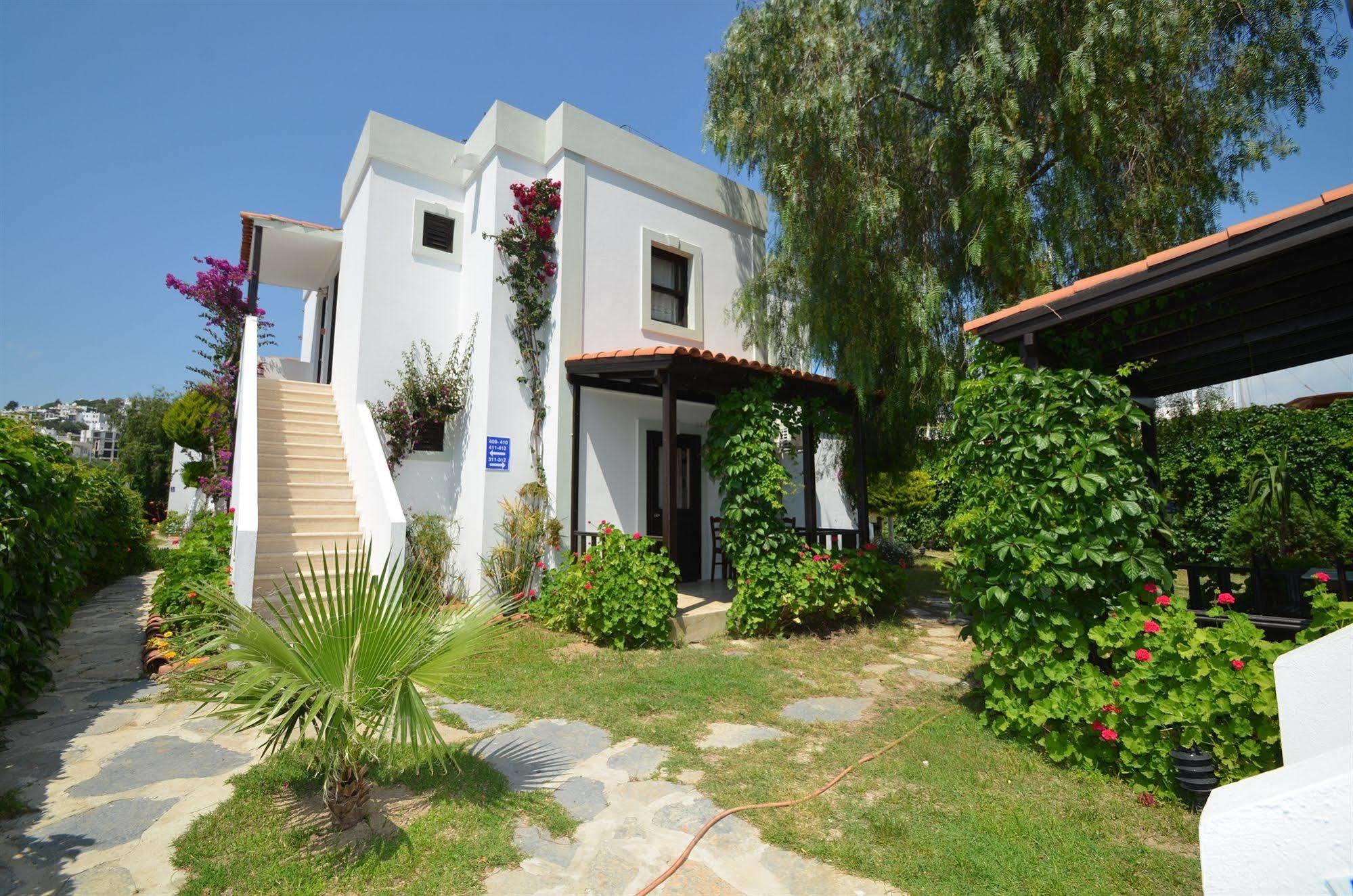 Salinas Beach Hotel Bodrum-Boutique Concept Gumbet Exterior photo